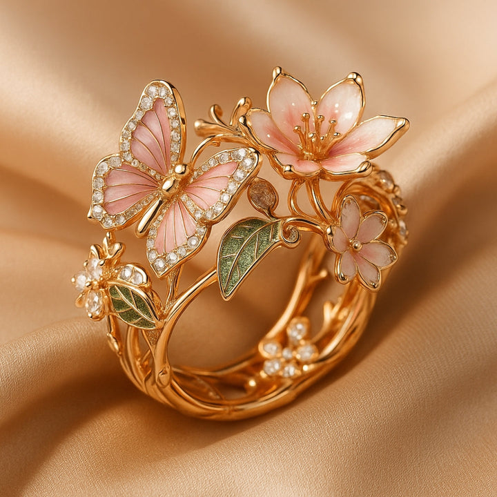 Eleganten prstan z motivom metulja